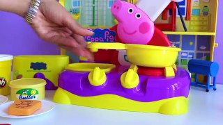 Cooking toys Peppa Pig breakfast play doh vs burger toy kitchen play set