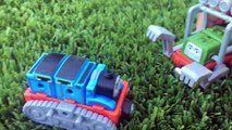 Thomas & Friends Train Maker Thomas CHASED by MONSTER Pack GATOR & SAVED by Construction Pack BYRON