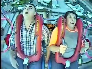 Eğlenirken bir bayılan bir bayılan adam