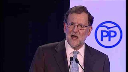 Rajoy ofrece diálogo y cumplimiento de la ley
