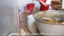 Видео измельчения хлебных отходов (черствяка) в панировочные сухари на дробилке УМД-200