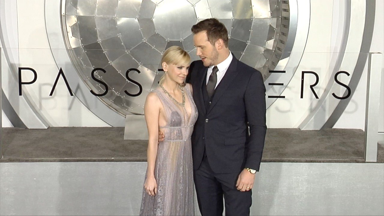 Chris Pratt and Anna Faris "Passengers" World Premiere Black Carpet
