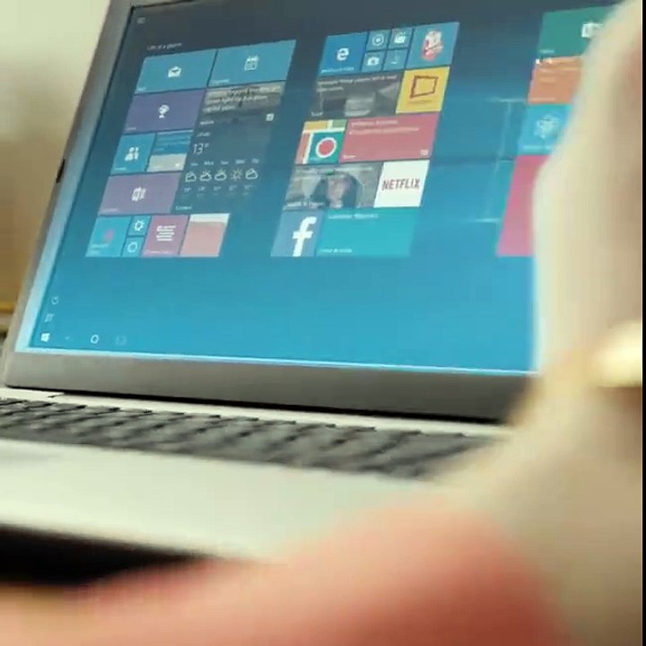 Cette barre géniale permet de rendre tactile n’importe quel écran d’ordinateur portable