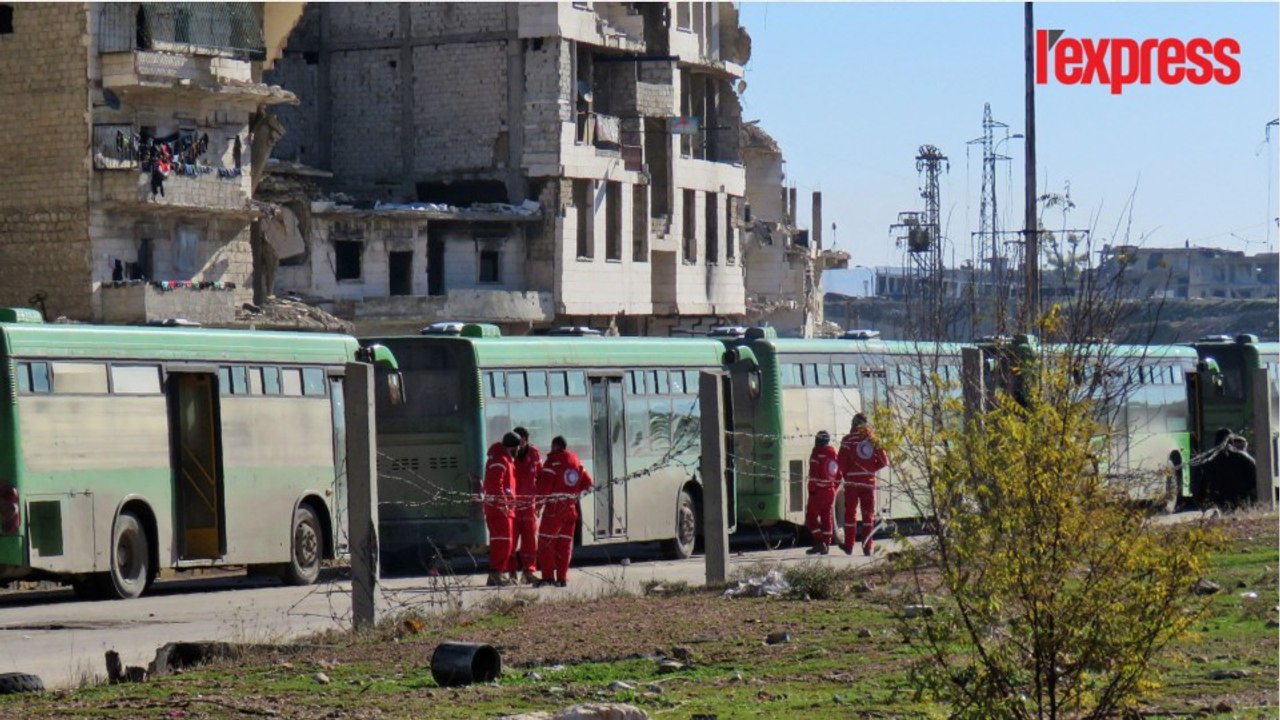Alep: l'évacuation des rebelles commence, la bataille touche à sa fin