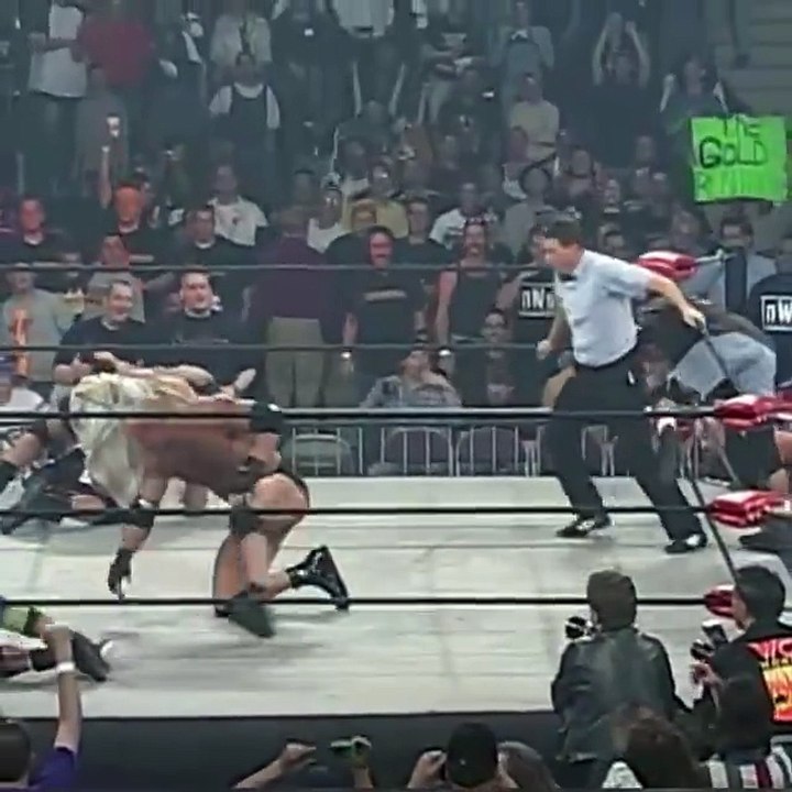 Goldberg is unstoppable even several against him,DAMAN