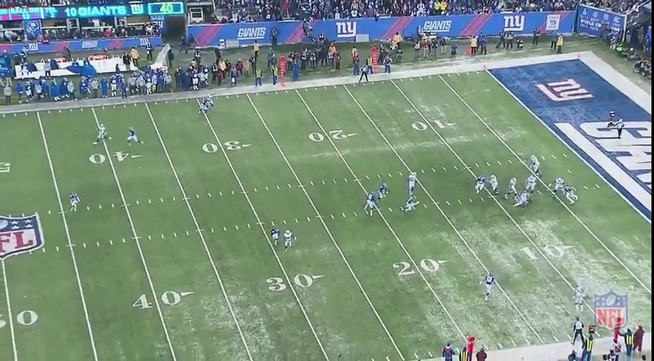 Marco Alvarez NY Giants golpean a Dez Bryant