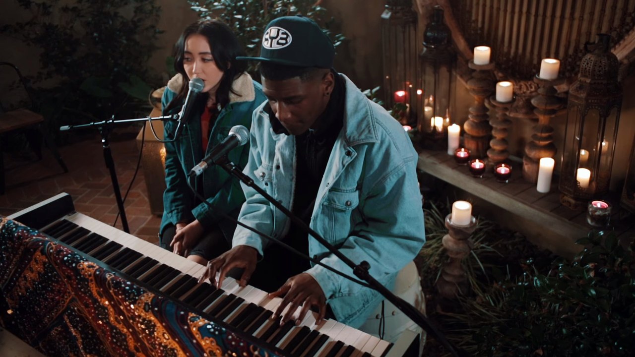 Noah Cyrus - Make Me Cry