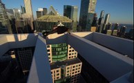 Трюки на крыше небоскрёба