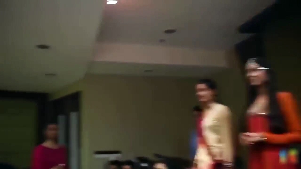 IIT College Girl Dance Practice