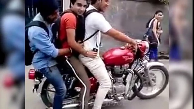 ЛУЧШИЕ МОТО ПРИКОЛЫ, ФЭЙЛЫ И ЭПИЧЕСКИЕ ТРЮКИ НА МОТОЦИКЛАХ 2016