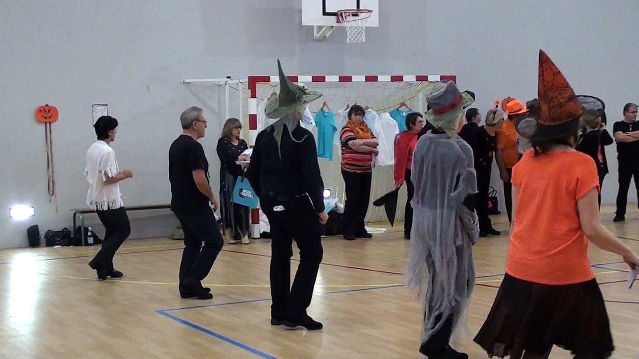 Souvenirs bal Halloween ENJOY 1