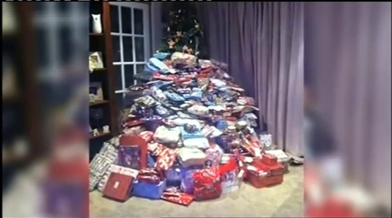 Cette maman a décidé d'offrir 300 cadeaux à ses...