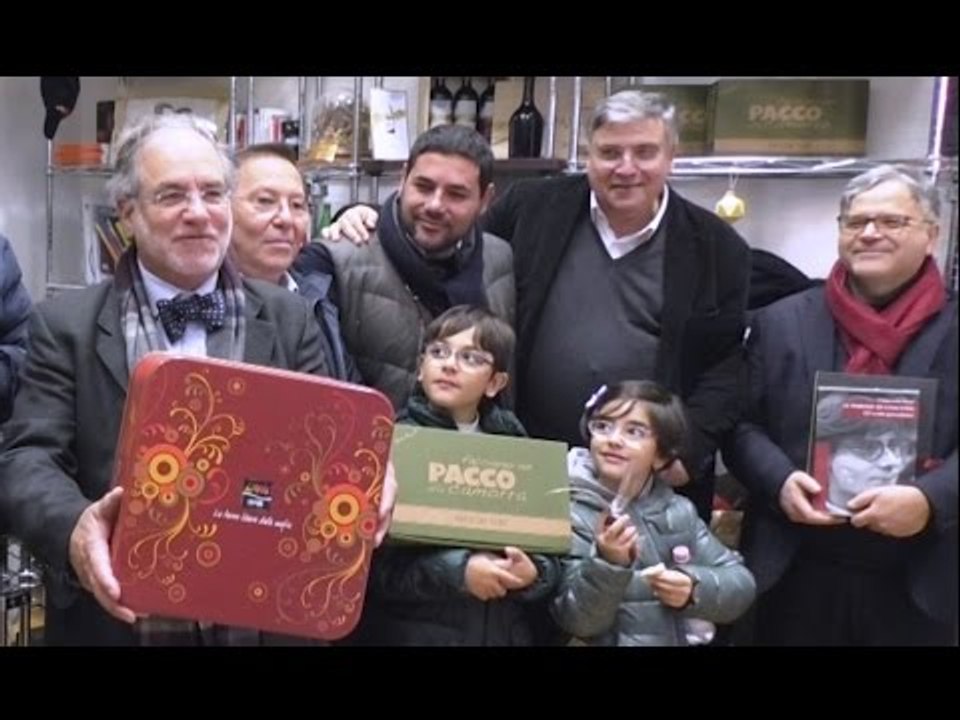 Napoli - Natale, torna "Un Pacco alla Camorra" (15.12.16)