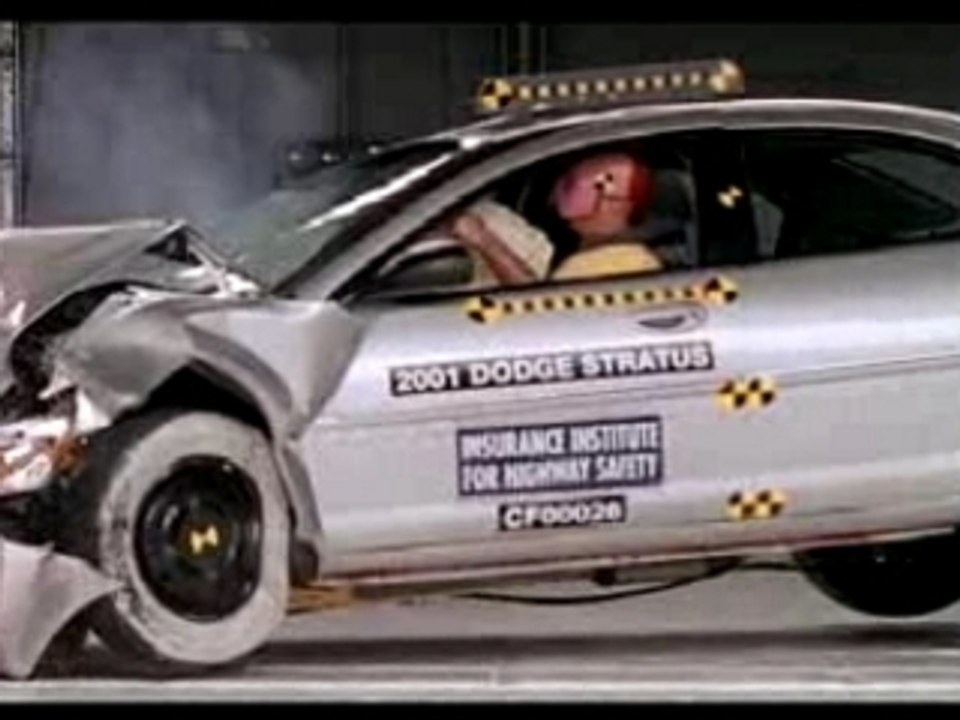 dodge stratus crash test 2002