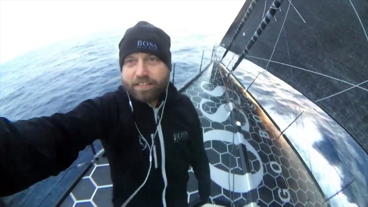 D39 : Images from Alex Thomson / Vendée Globe