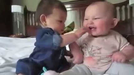 WhatsApp Funny Videos new baby funny clip 2016, Best funny videos, Latest Funny videos, No 1 Funny videos