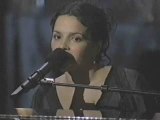 norah jones,dolly parton  the grass is blue