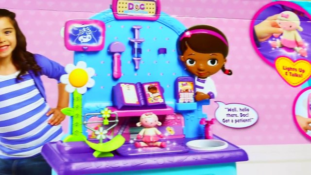 Baby Check Up Doc McStuffins Check Up Center Hospital Playset Dr Sandra & Doctor Ava DisneyCarToys