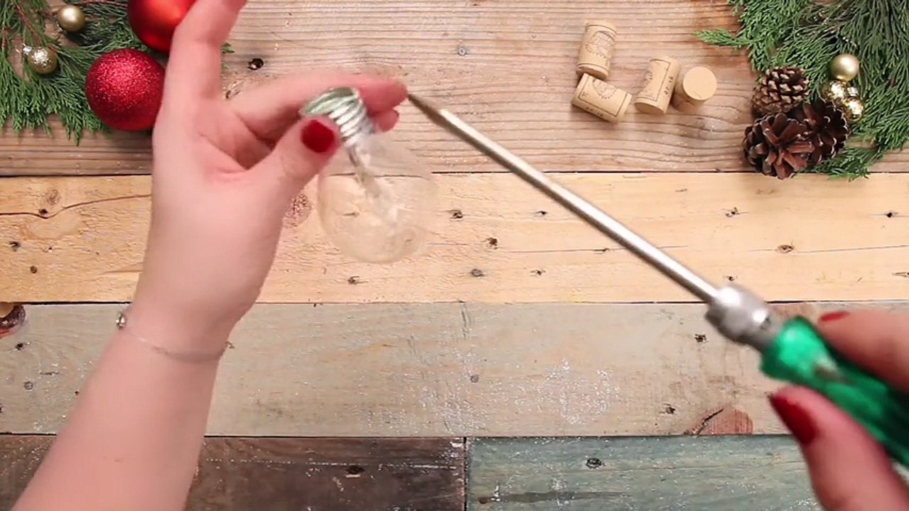 Idée pour recycler ses ampoules à Nöel