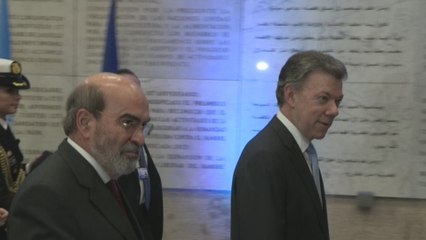 Santos exalta agricultura colombiana tras acuerdo de paz con las FARC