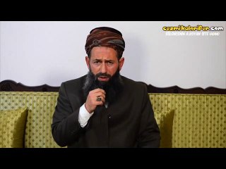 Cem Yılmaza İkizi Kadar Benzeyen Hoca