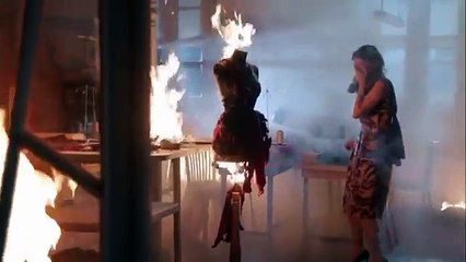 VELVET Cristina intenta salvar a Alberto atrapado en el fuego T4 C10