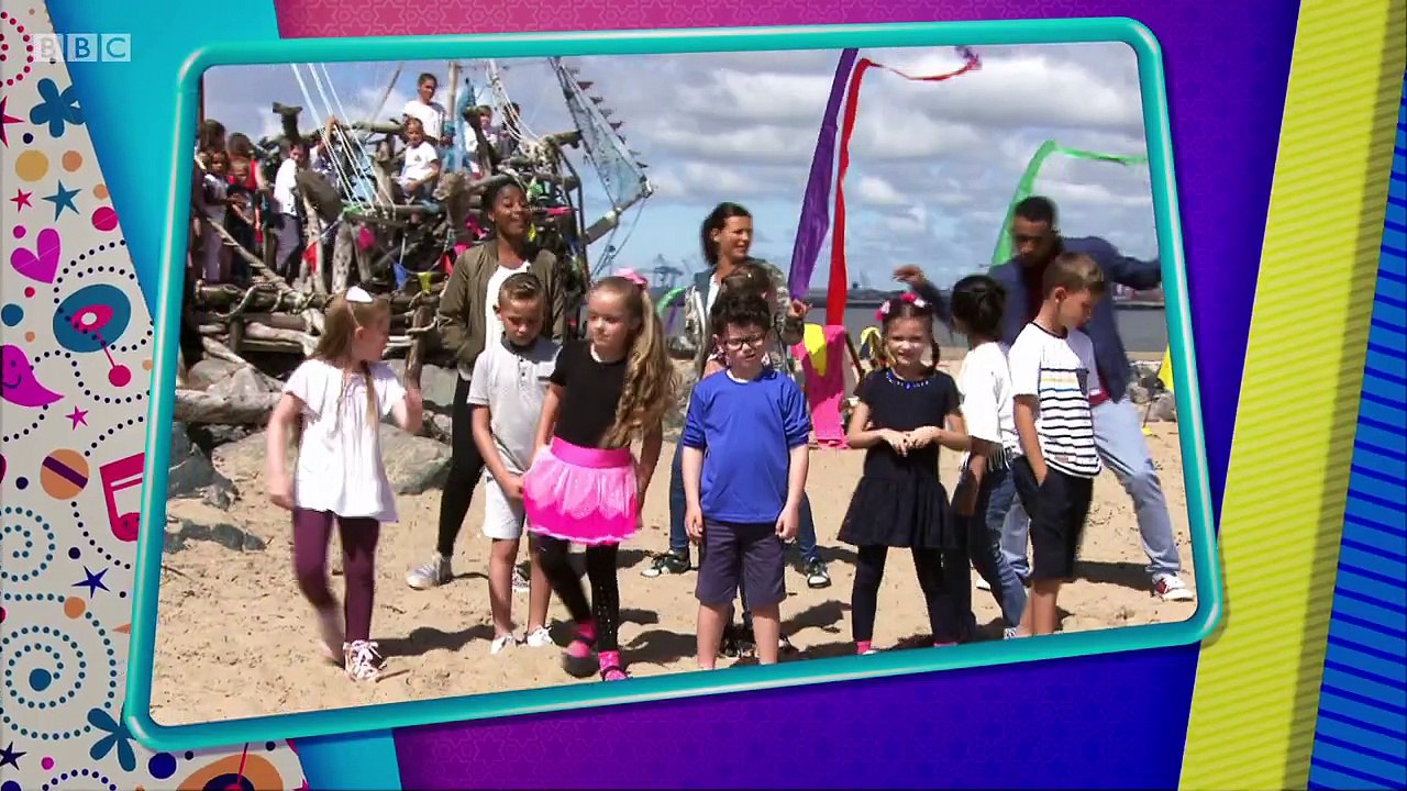 cBeebies Children Cartoon . The Let's Go Club . s02e05 . Seaside Spectacular at the Beach!