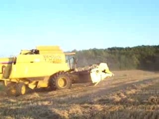 Moisson New Holland TX66 9