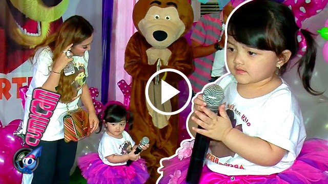 Ultah Kedua, Arsy Pertama Kali Nyanyi di Panggung - Cumicam 16 Desember 2016