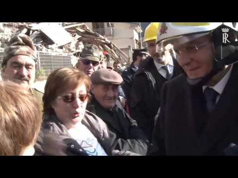 Arquata del Tronto - Il Presidente Mattarella visita le zone terremotate (15.12.16)