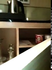 Doua romance ajunse intr-un hotel de 5 stele Lesini de ras