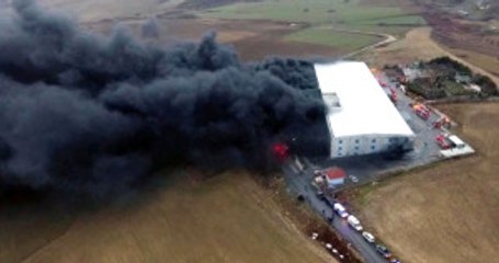 İstanbul'da Plastik Fabrikasında Patlama!