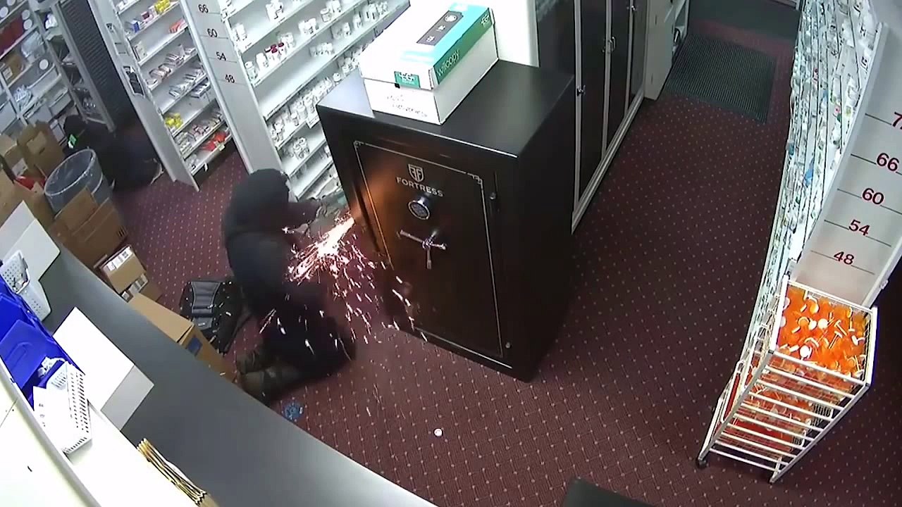 10 ROUBOS MAIS BRILHANTES FLAGRADOS POR CÂMERAS