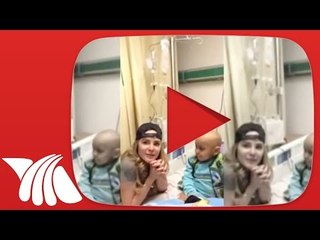 Belinda visita a fan gravemente enfermo