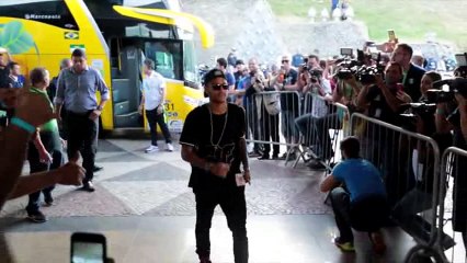 Vem pra Arena   Brasil x Bolívia   06102016   Neymar Jr   Eliminatórias Copa do Mundo da Rússia18[1]