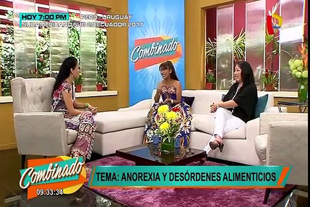 Laurita Pacheco aceptó el reto del arpa en Combinado