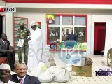 Quand Yahya Jammeh dépouille la Gambie de tous ses biens version kouthia show. A mourir de rire.