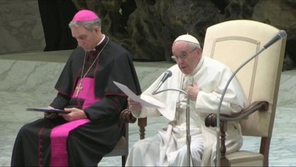 "As mulheres são mais corajosas do que os homens", diz papa Francisco