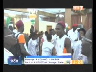 Sport: les ivoiriens champions d'Afrique de Taekwondo célébrés à leur retour de Tunis