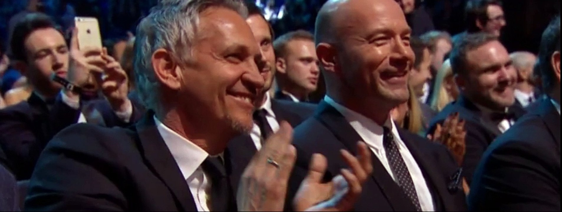 Gary Linkekar reacts to Piers Morgan mouth shut up #NTAs