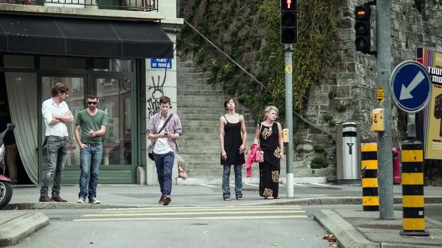 La technologie nous obnubile-t-elle de trop ? Entre les vérifications de notifications en tous genres et les messages, on passe énormément