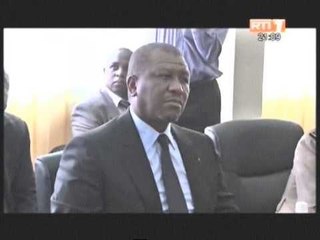 Lutte contre le racket: le ministre de la sécurité remet les clés du centre d'appel