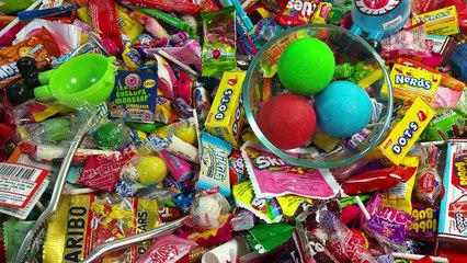 Учим цвета с монстрами Kidsmania жевательные конфеты и много конфет сюрпризы