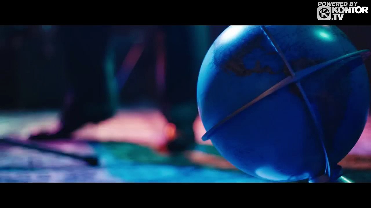 Blaskapelle feat. Alexander Marcus - Papaya (Official Video HD)