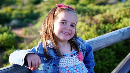 Reportaje de vídeo y fotos a niños: Jimena... a volar!