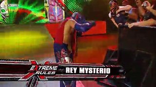 WWE Extreme Rules 2011 - Rey Mysterio v.s Cody Rhodes - Falls Count Anywhere Match