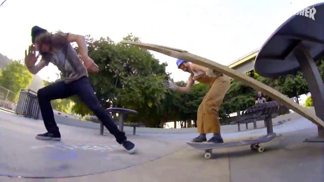 Figure de skate risqué et bien débile : La rampe humaine,