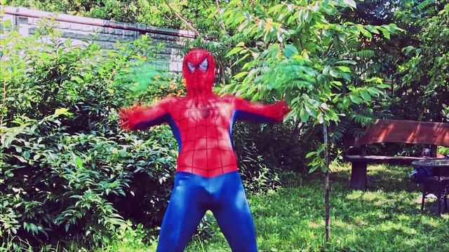 Hulk Loses His HAND! w/ Spiderman Frozen Elsa Maleficent! Funny Superhero Video. Ep. 56