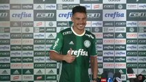 Willian chega ao Palmeiras se dizendo mais experiente e afirma que vai brigar pelo seu espaço