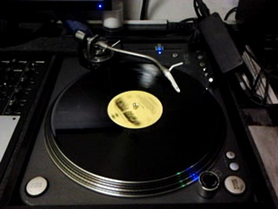 G.S.P feat. Regina & Sandman - Ooh Wee (What You Do To Me) (Club Version)